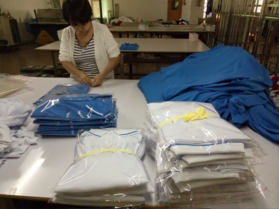 高義工作服包裝